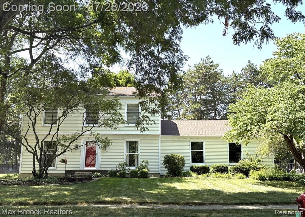 5443 Berwyck Drive, Troy, MI 48085 Main Photo