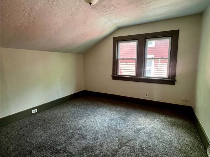 882 Redfern Avenue, Akron, OH 44314 Photo 15