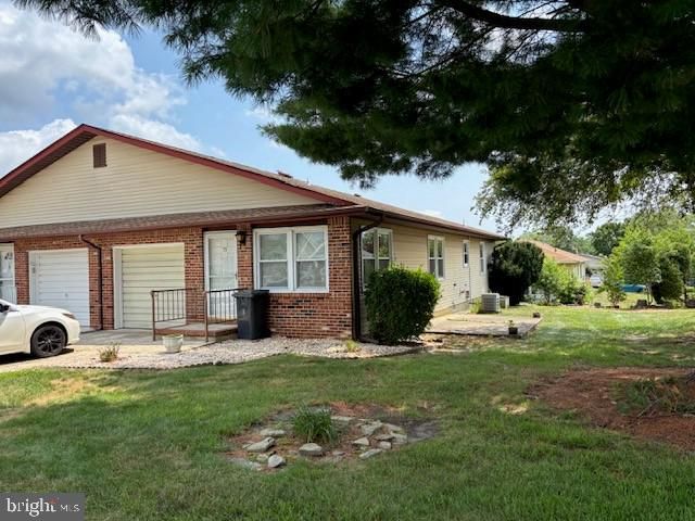 55 Sycamore Road , Manahawkin, NJ 08050 Main Photo