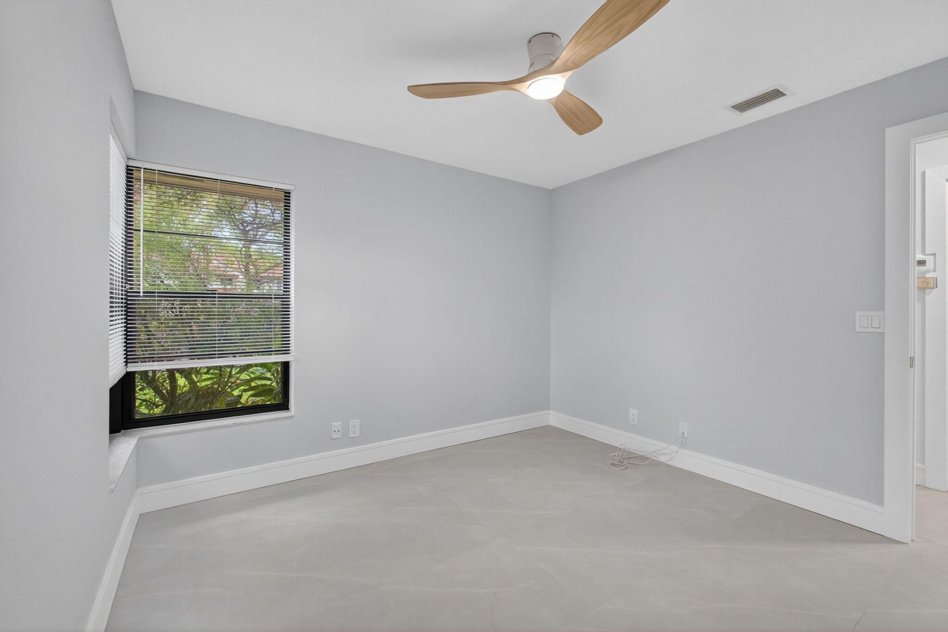 10924 Roebelini Palm Court, Unit A, Boynton Beach, FL 33437 Photo