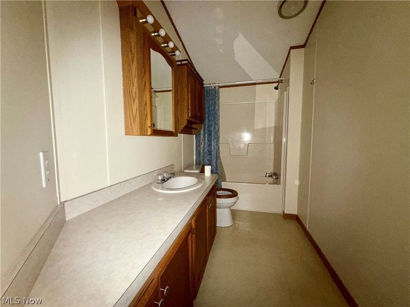 68 Stoneybrook Drive, Hubbard, OH 44425 Photo 28