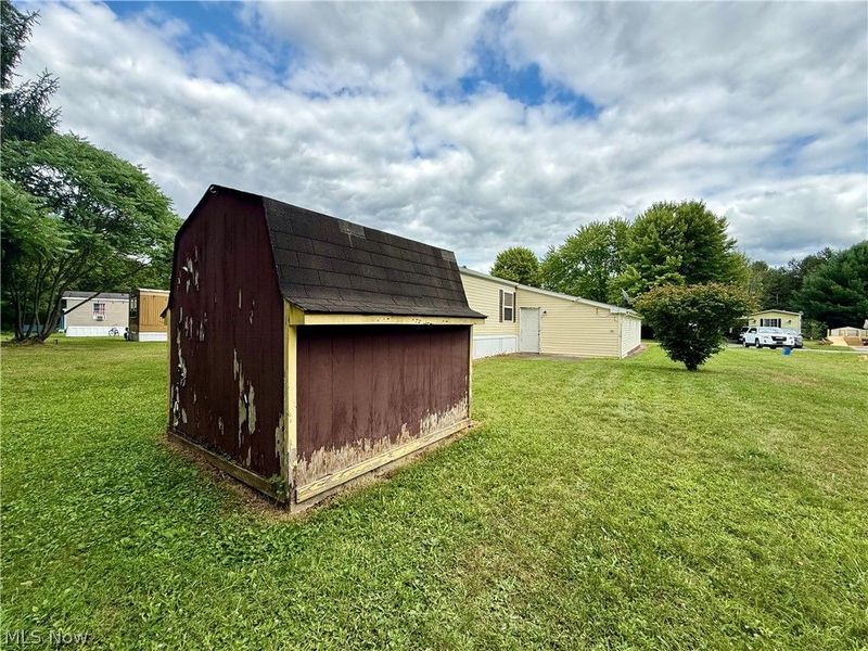 68 Stoneybrook Drive, Hubbard, OH 44425 Photo 34