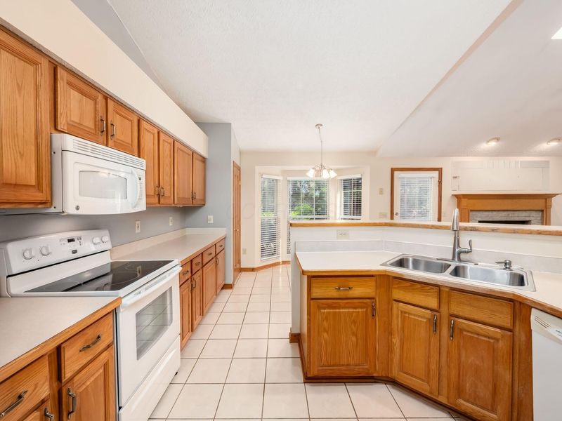 6380 Rossmore Lane, Canal Winchester, OH 43110 Photo 15