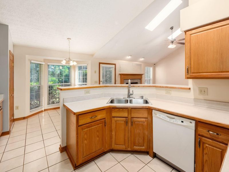 6380 Rossmore Lane, Canal Winchester, OH 43110 Photo 16