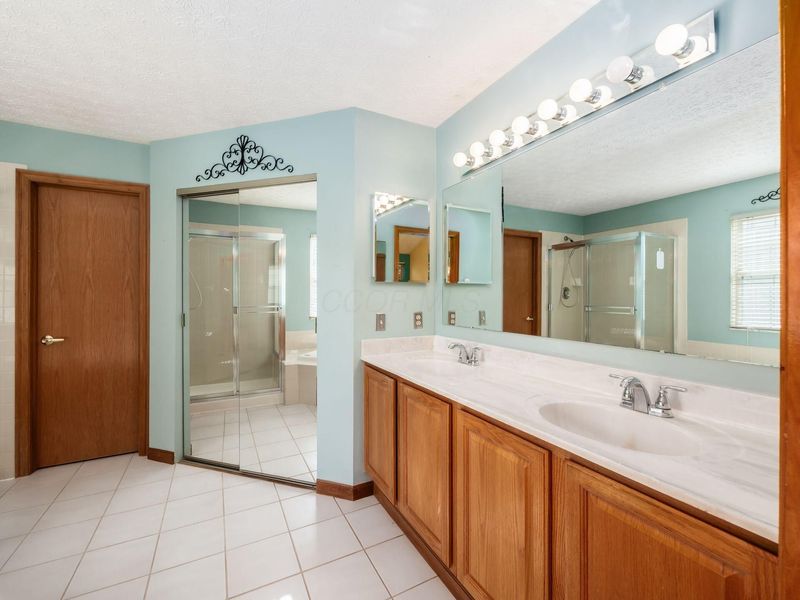 6380 Rossmore Lane, Canal Winchester, OH 43110 Photo 32
