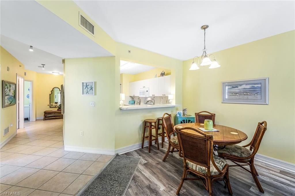 7822 Great Heron Way , Unit 206, Naples, FL 34104 Photo