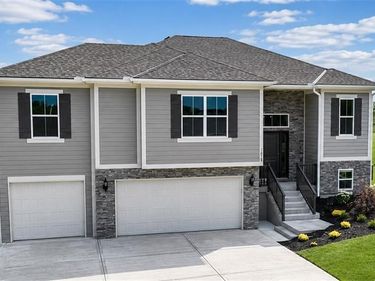 1218 NE 122nd Street, Kansas City, MO 64165