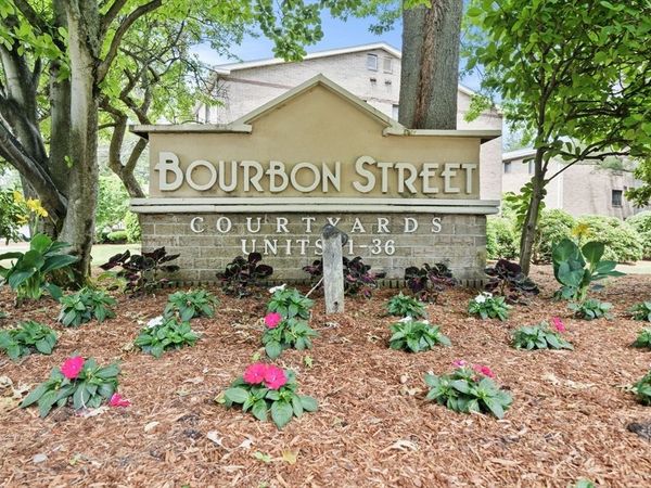 14 Bourbon Street, Unit 27, Peabody, MA 01960