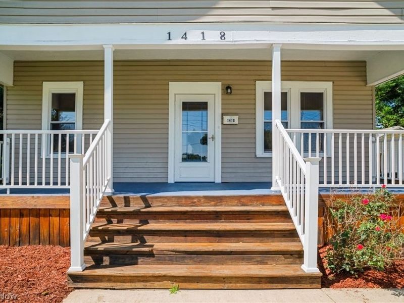 1418 Hocking Road, Belpre, OH 45714 Photo 2