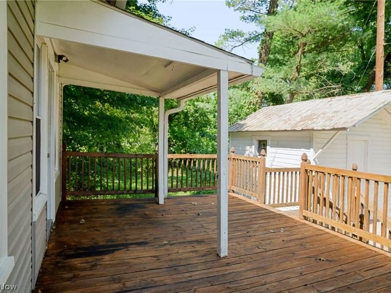 1418 Hocking Road, Belpre, OH 45714 Photo 35