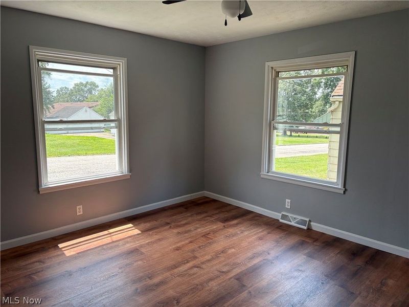 346 Plymouth Avenue, Girard, OH 44420 Photo 2