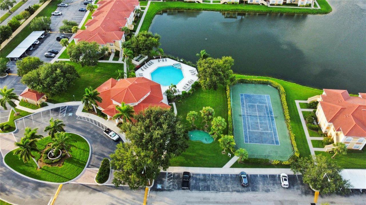1025 Villagio Circle, Unit 101, Sarasota, FL 34237 Photo