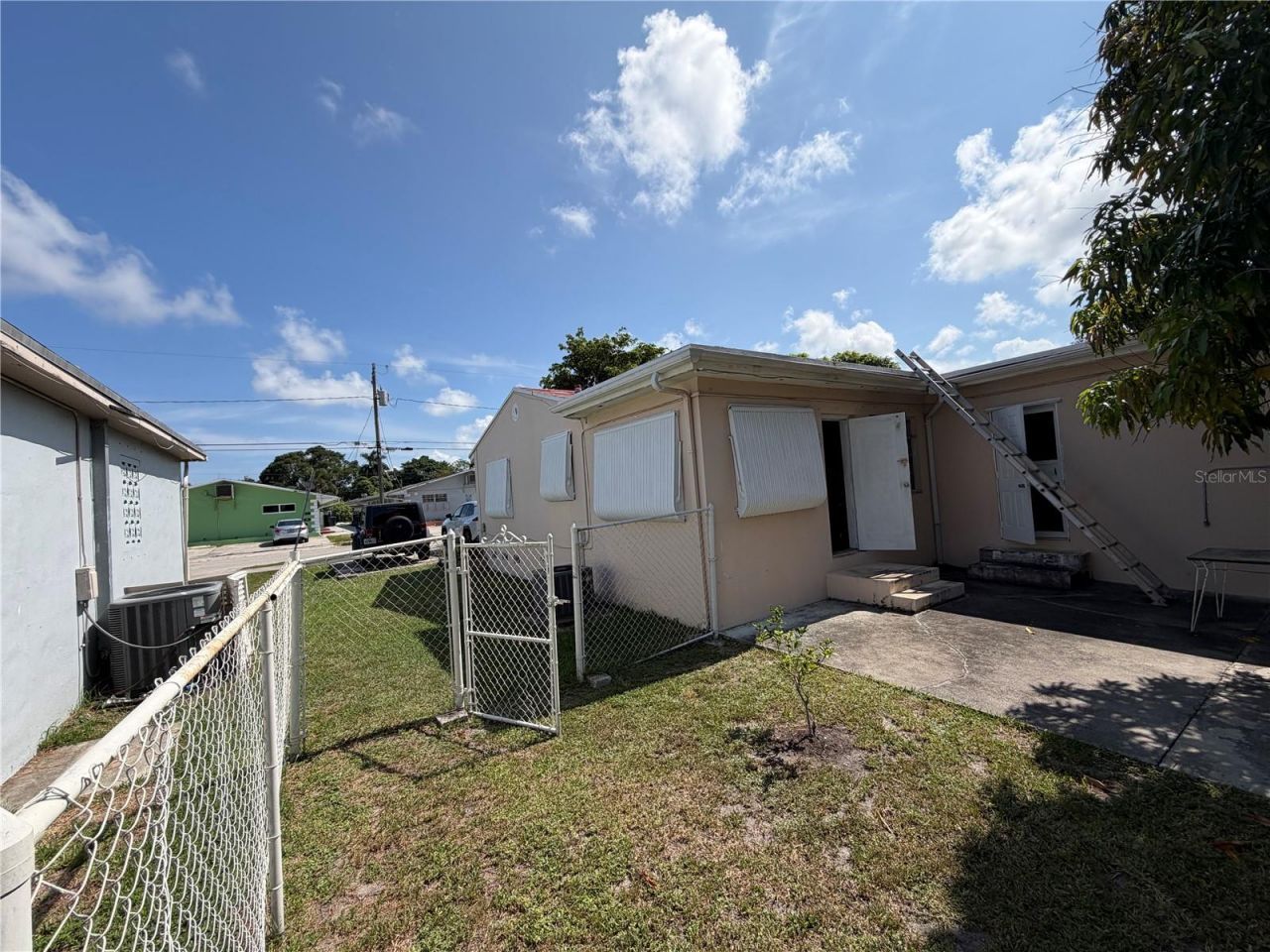 2447 Arthur Street, Hollywood, FL 33020 Photo