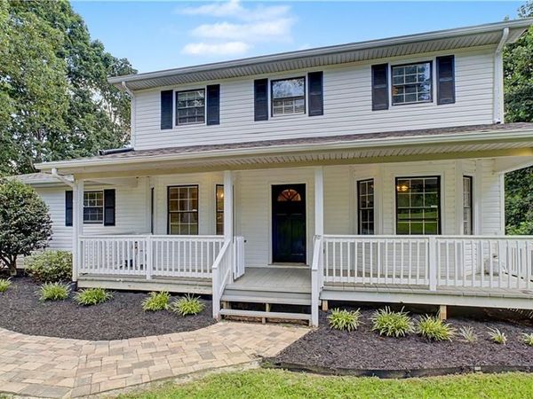 6241 Brookfield Drive, Murrayville, GA 30564