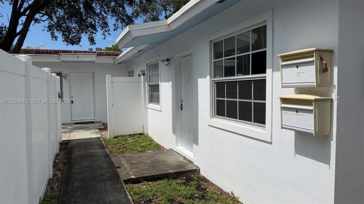 800 SE 15th St, Unit 2, Fort Lauderdale, FL 33316 Photo