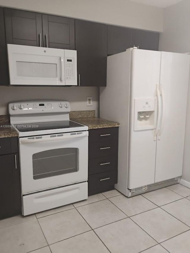 729 NW 92 Av 729, Unit 729, Plantation, FL 33324 Photo