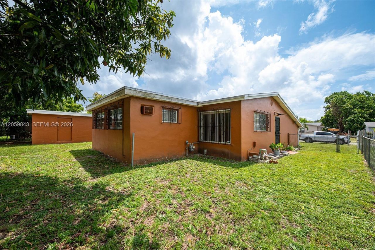19401 NW 23rd Ave , Miami Gardens, FL 33056 Photo