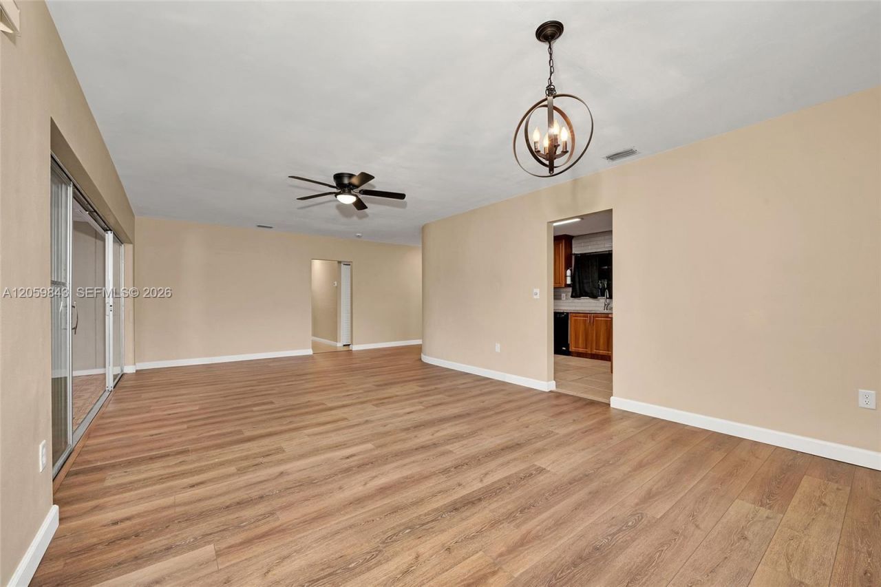 19401 NW 23rd Ave , Miami Gardens, FL 33056 Photo