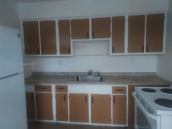 1732 NW 75th St, Unit 1732, Miami, FL 33147