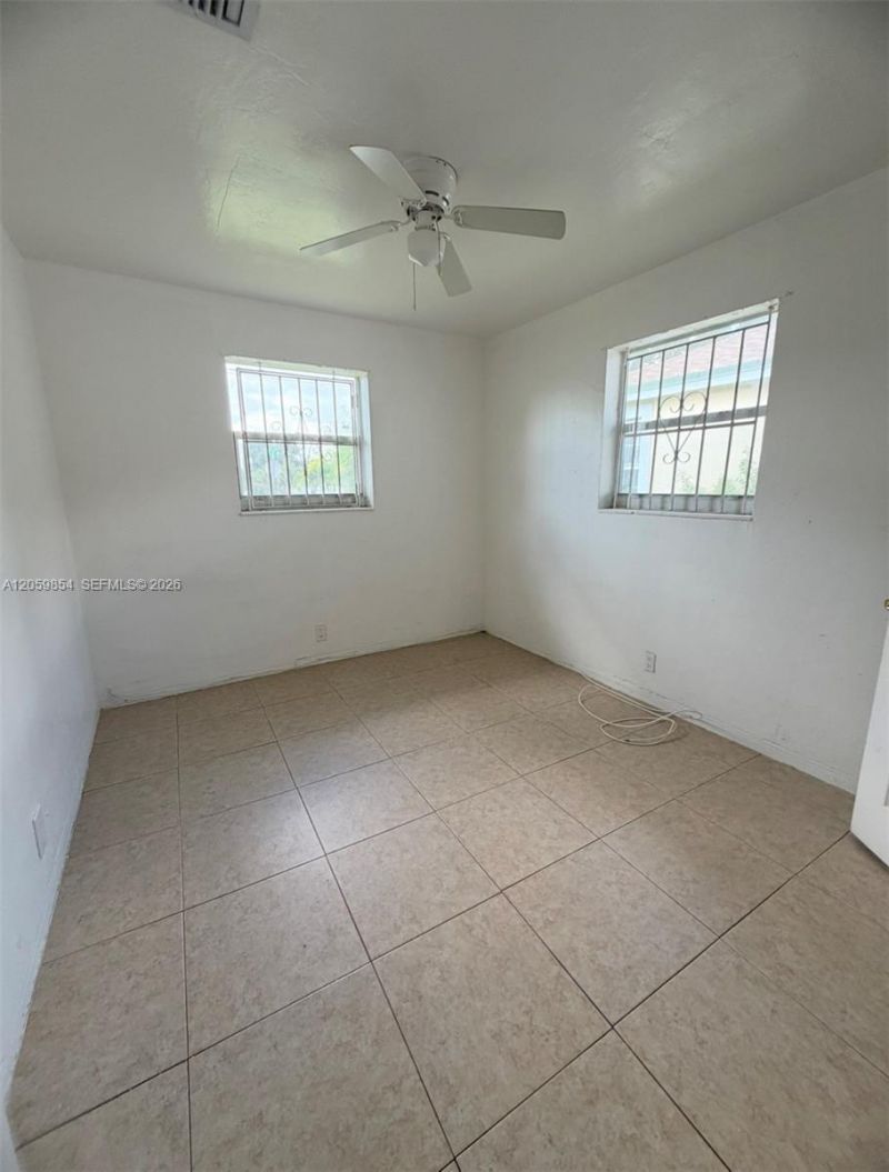 1732 NW 75th St, Unit 1732, Miami, FL 33147 Photo