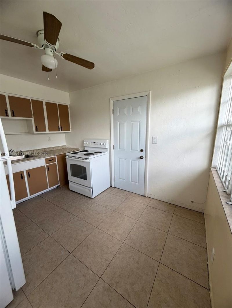 1732 NW 75th St, Unit 1732, Miami, FL 33147 Photo
