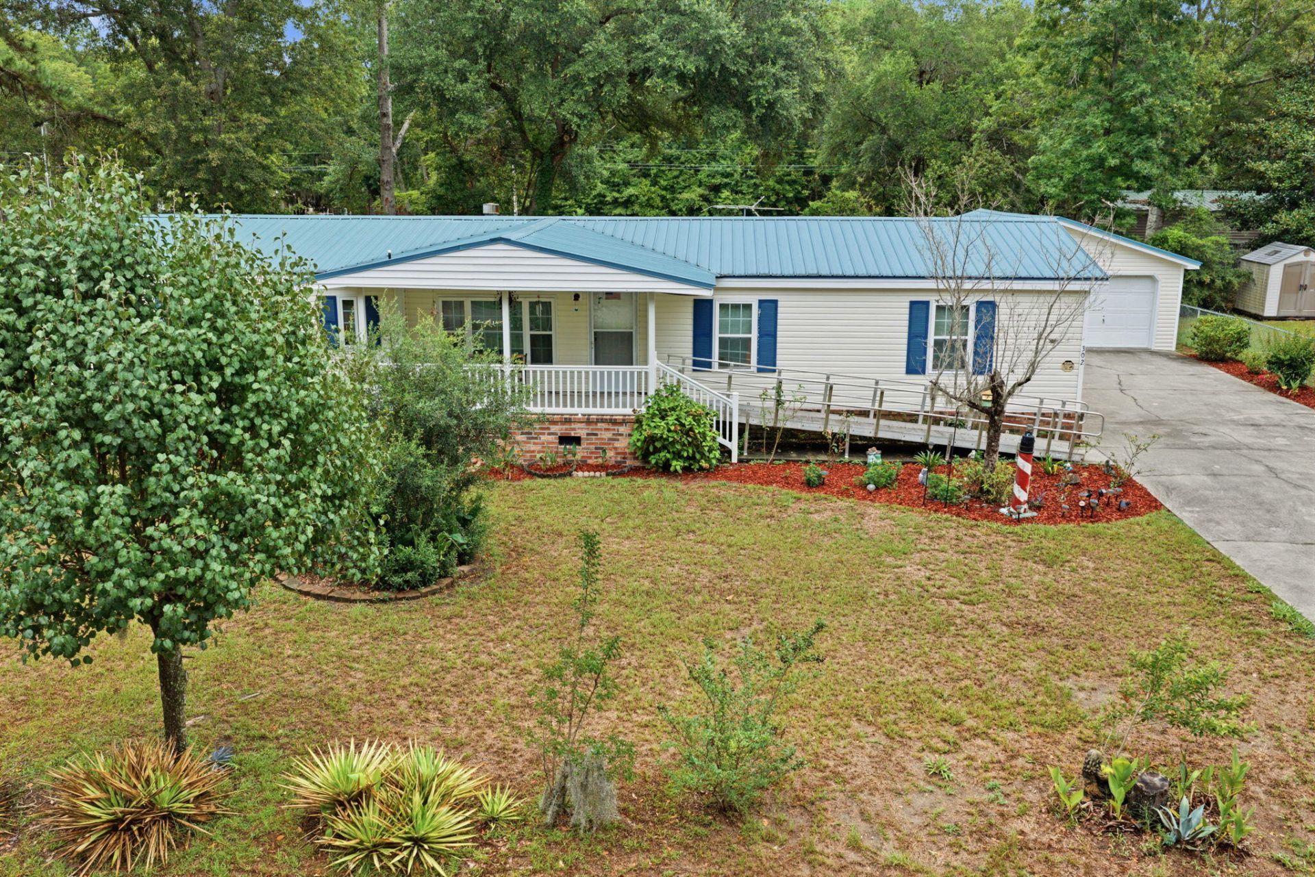 302 Butter Road Photo 32