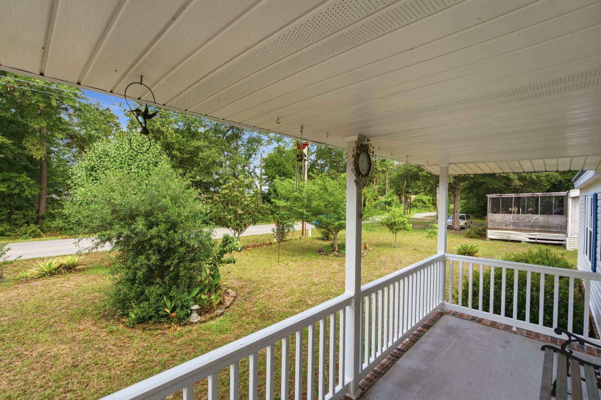 302 Butter Road Photo 6