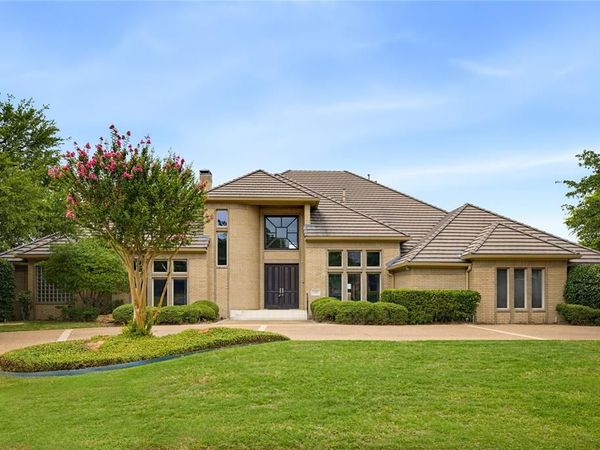 5916 Forest Highlands Drive , Fort Worth, TX 76132