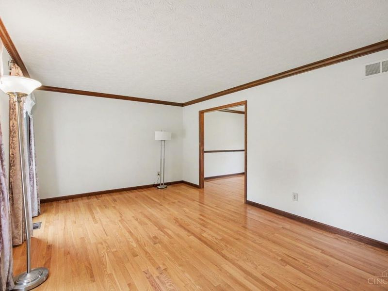 4268 Peppermill Lane, Blue Ash, OH 45242 Photo 11