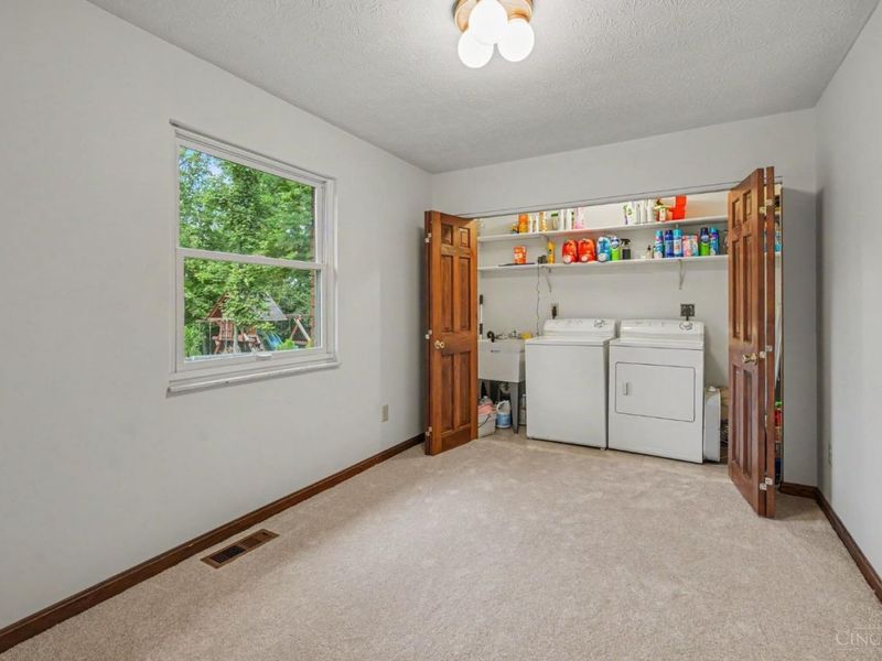 4268 Peppermill Lane, Blue Ash, OH 45242 Photo 21