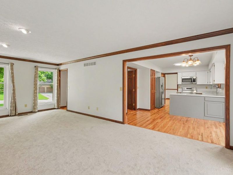 4268 Peppermill Lane, Blue Ash, OH 45242 Photo 5