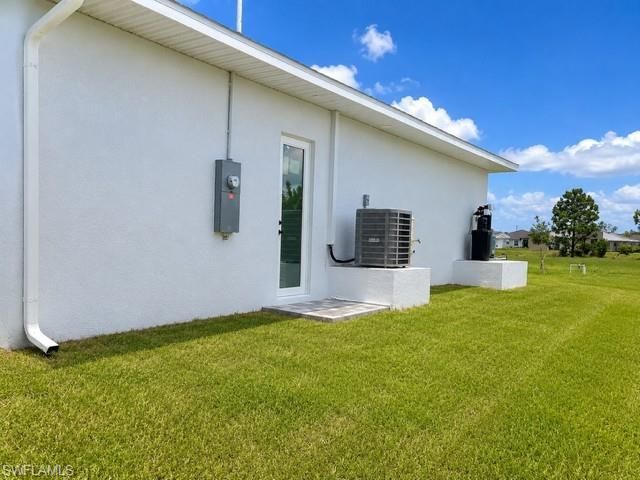 2813 NW 4th Ter , Cape Coral, FL 33993 Photo
