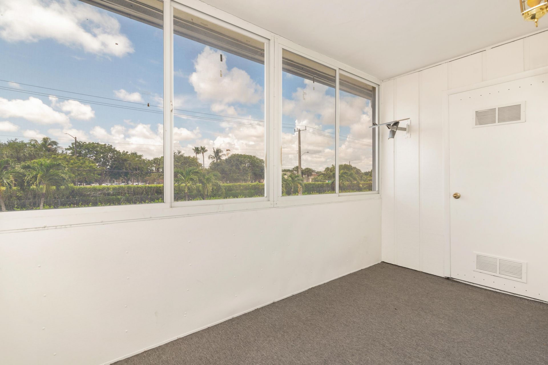 136 Flanders C, Delray Beach, FL 33484 Photo