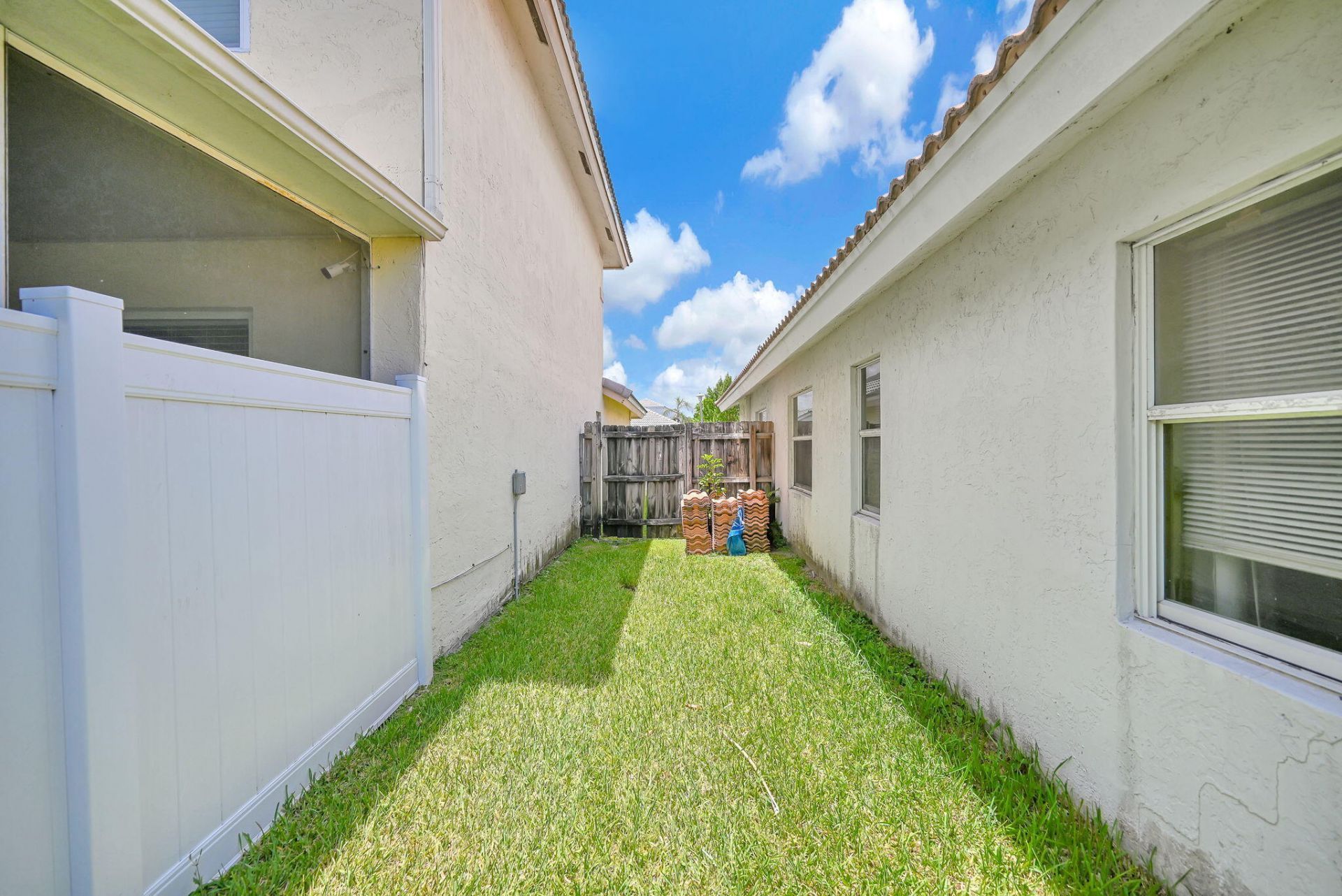 2656 NW 68th Avenue, Margate, FL 33063 Photo