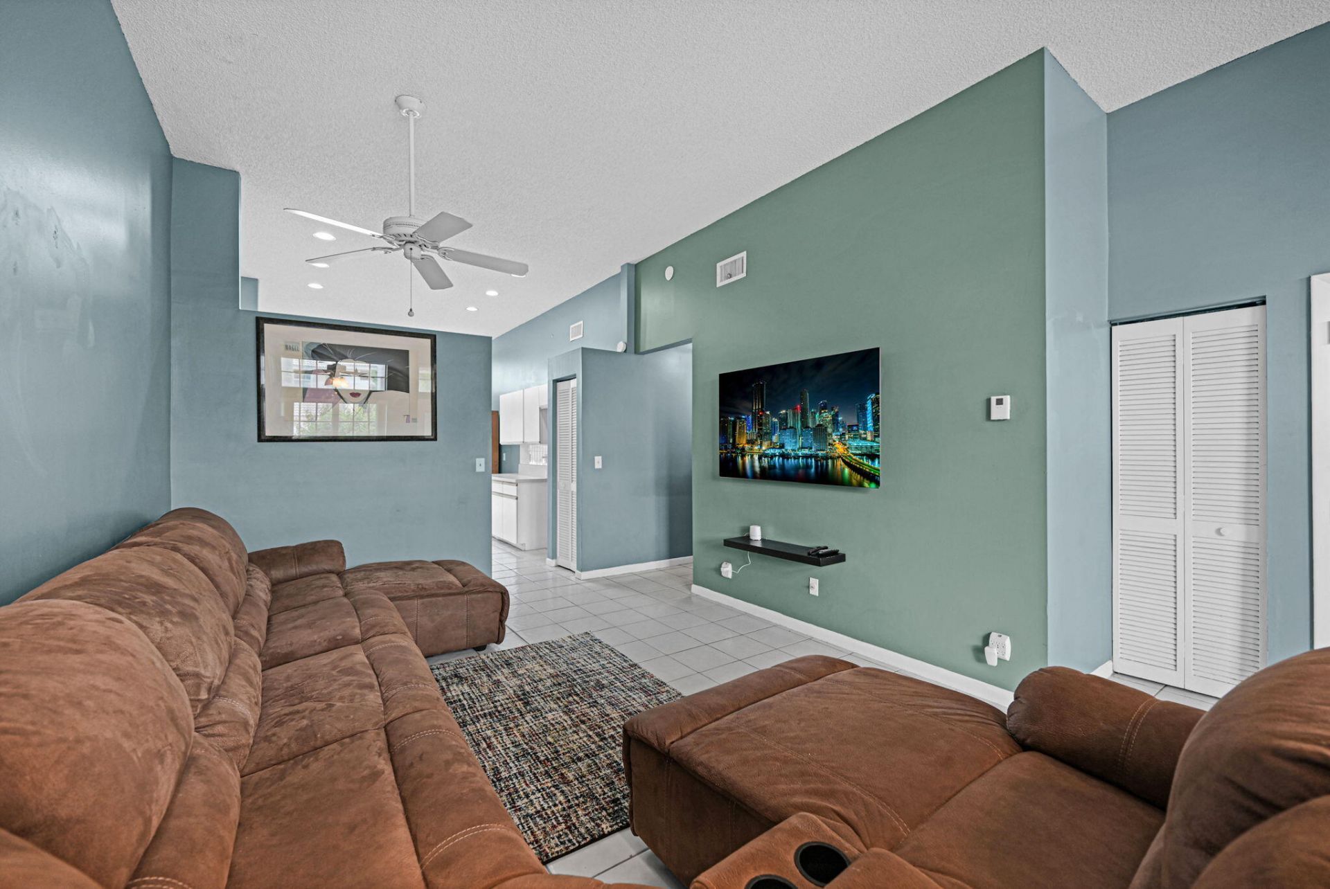 2656 NW 68th Avenue, Margate, FL 33063 Photo