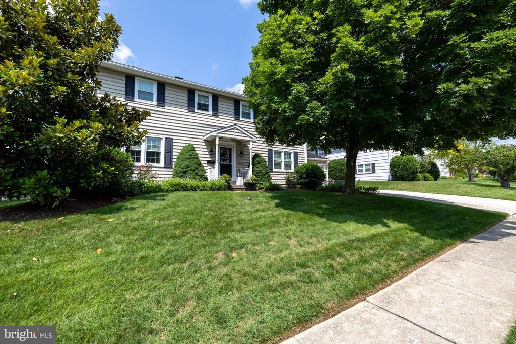 8208 THORNTON ROAD, TOWSON, MD 21204