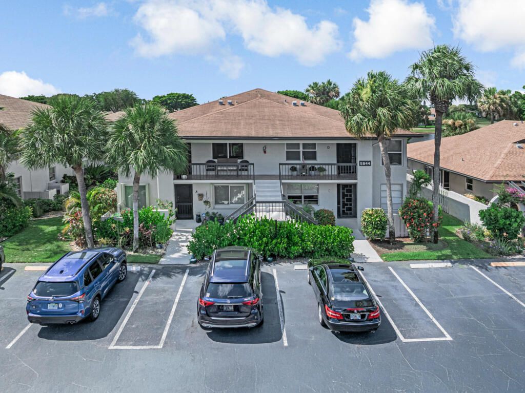 5844 Areca Palm Court, Unit C, Delray Beach, FL 33484 Photo