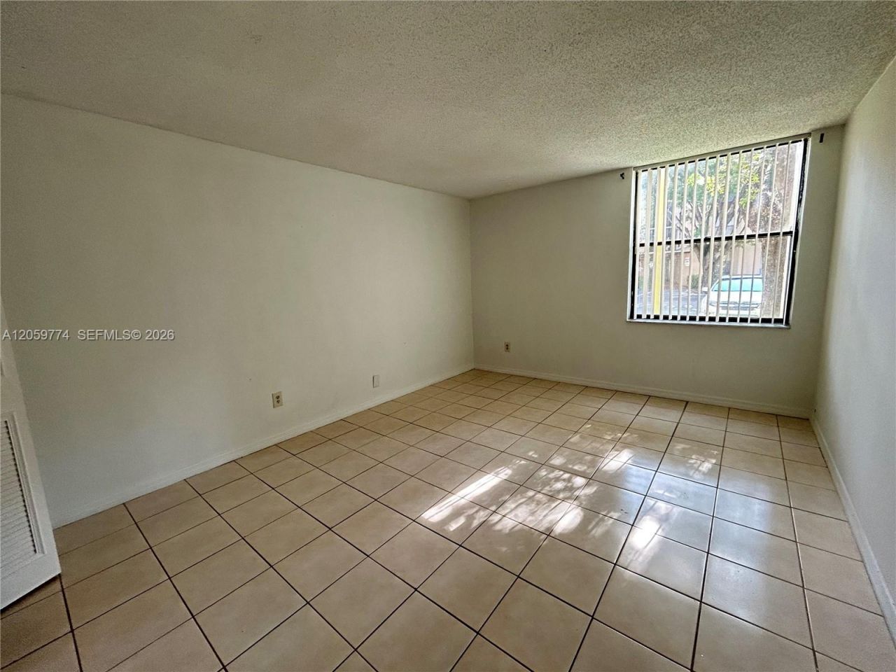 14301 N Kendall Dr, Unit 109B, Miami, FL 33186 Photo