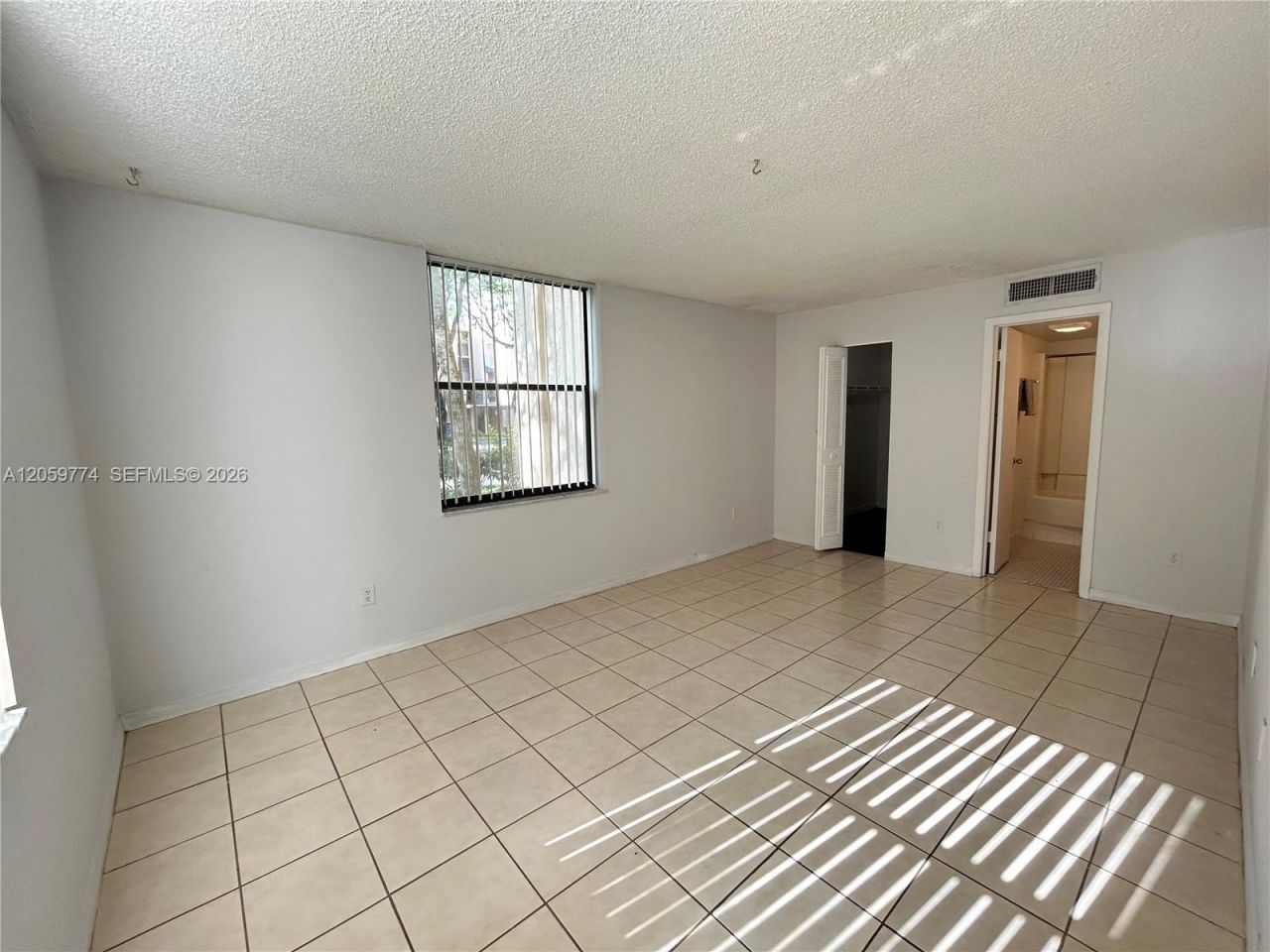 14301 N Kendall Dr, Unit 109B, Miami, FL 33186 Photo