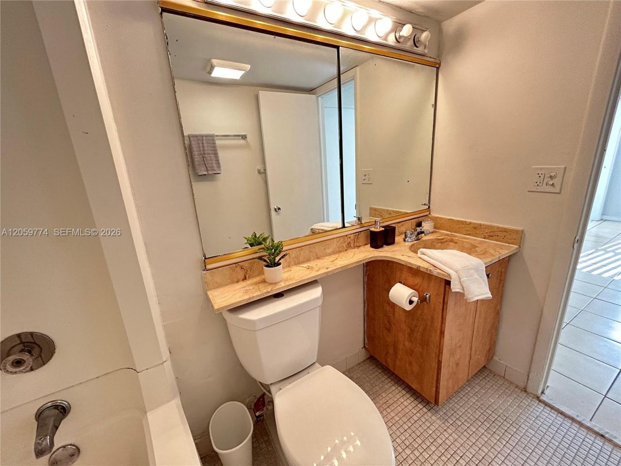 14301 N Kendall Dr, Unit 109B, Miami, FL 33186 Photo