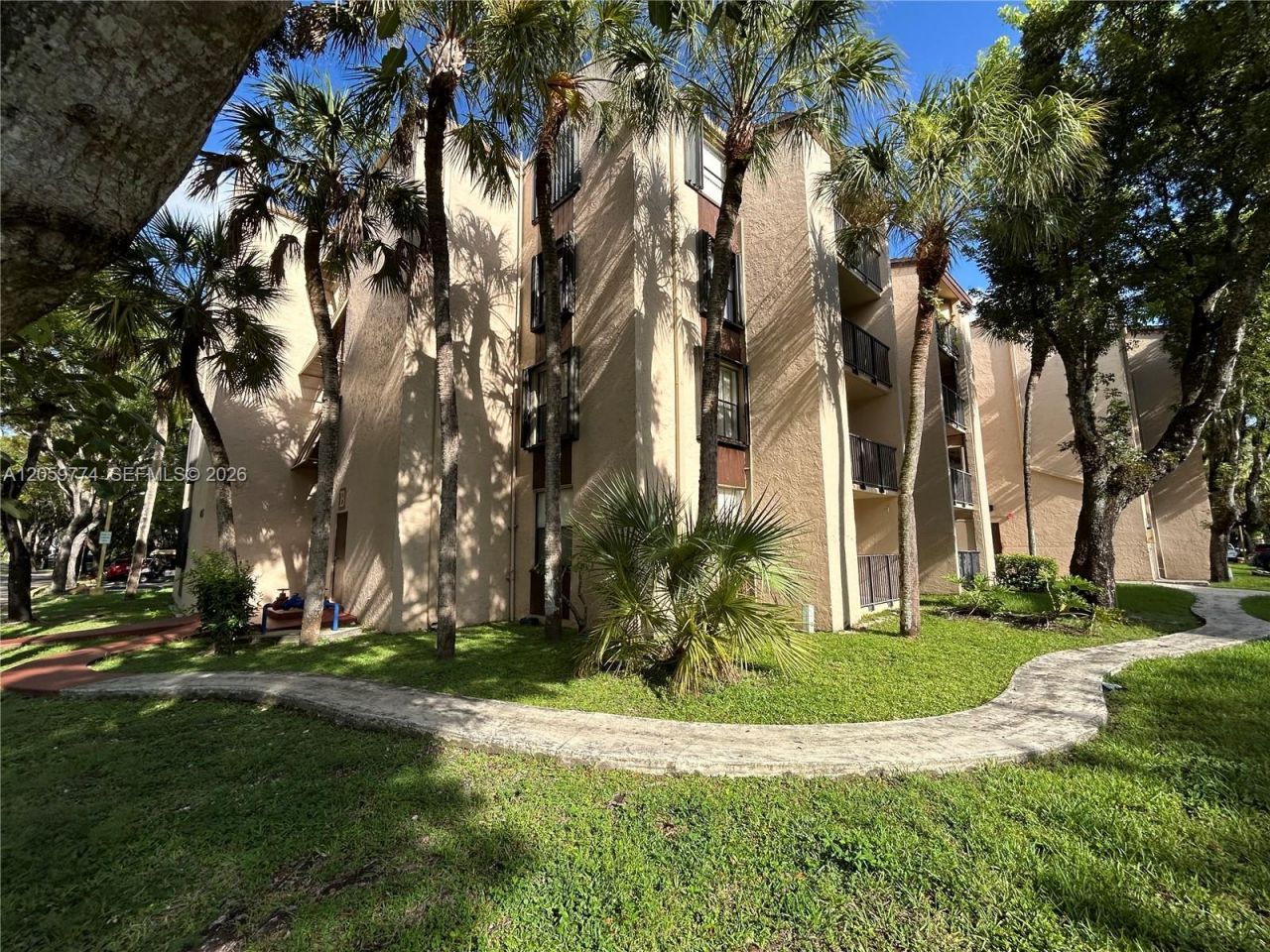 14301 N Kendall Dr, Unit 109B, Miami, FL 33186 Photo