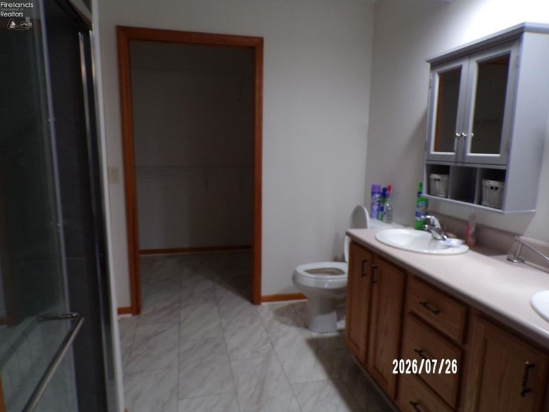 16 Sun Valley Drive, Fremont, OH 43420 Photo 10