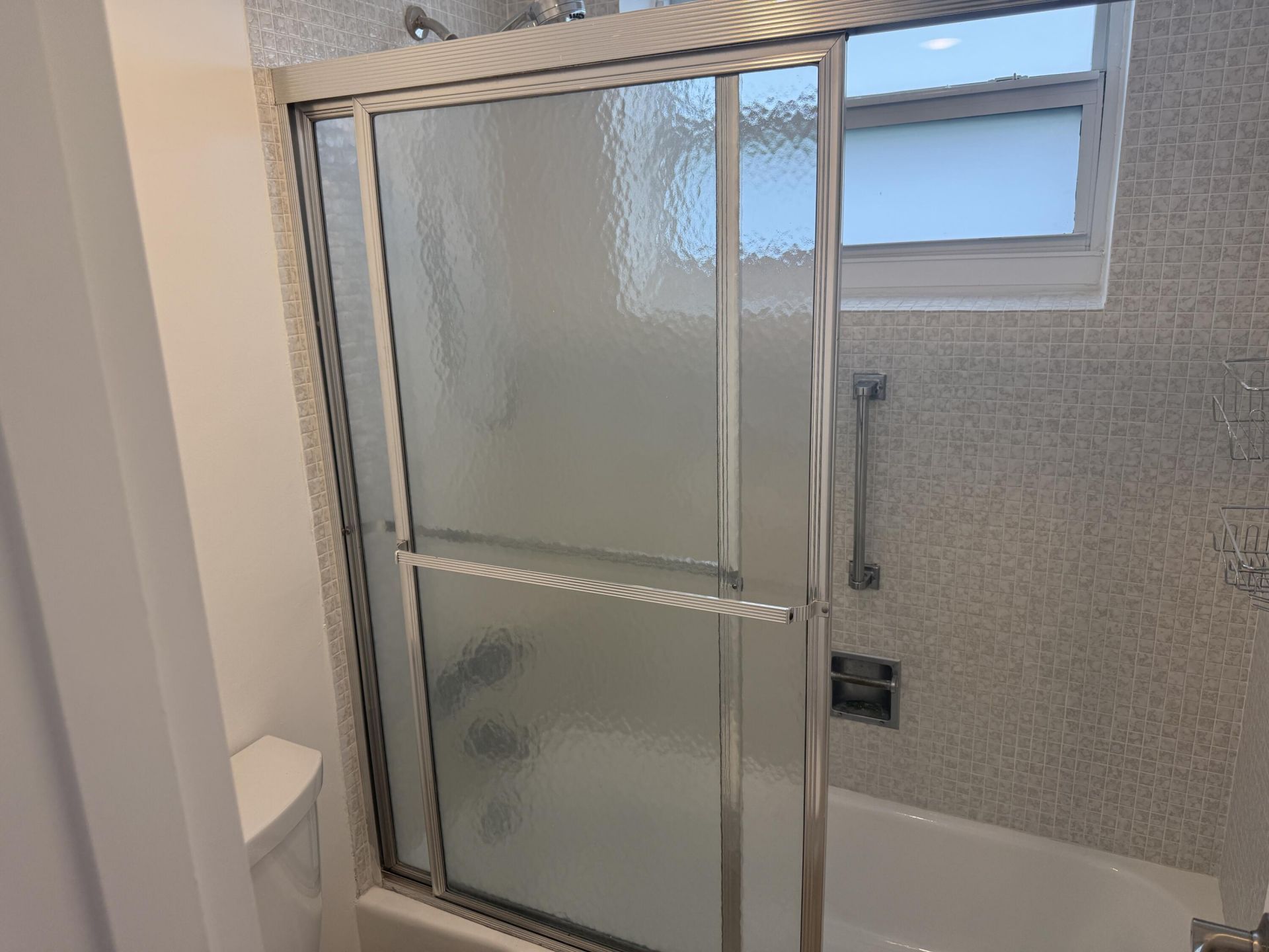 460 Paradise Isle Boulevard, Unit 101, Hallandale Beach, FL 33009 Photo