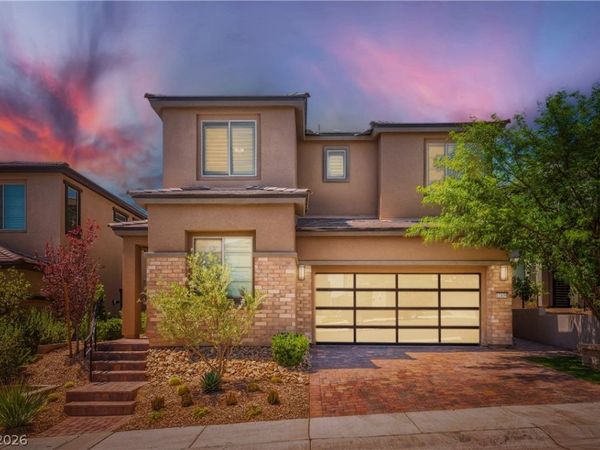 12439 Iron Bluff Avenue , Las Vegas, NV 89138