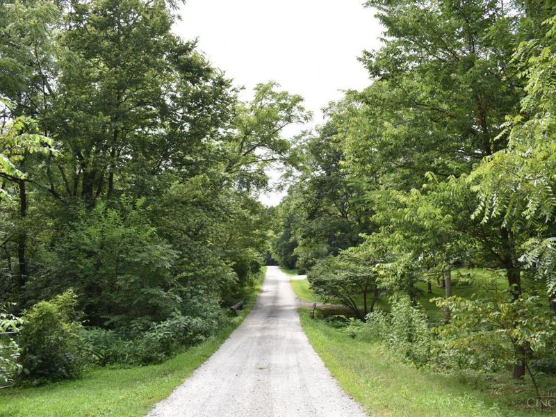 5263 Fischer Road, Harlan Twp, OH 45113 Photo 3