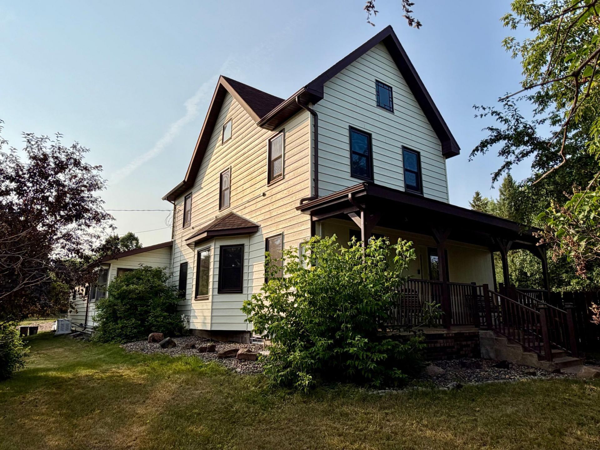 401 River Bluff Avenue, Sandstone, MN 55072