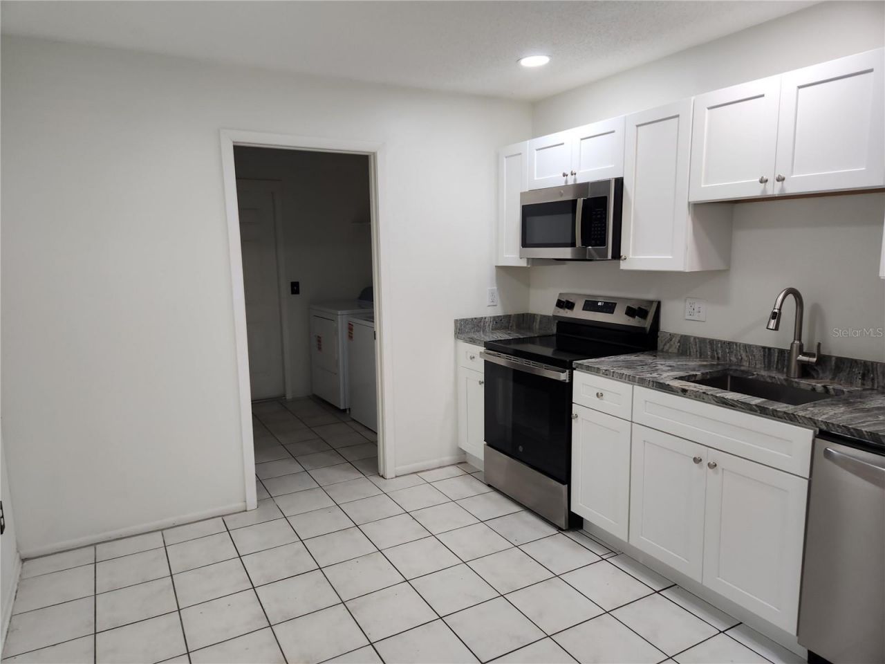 1120 36th Street W, Unit A, Bradenton, FL 34205 Photo