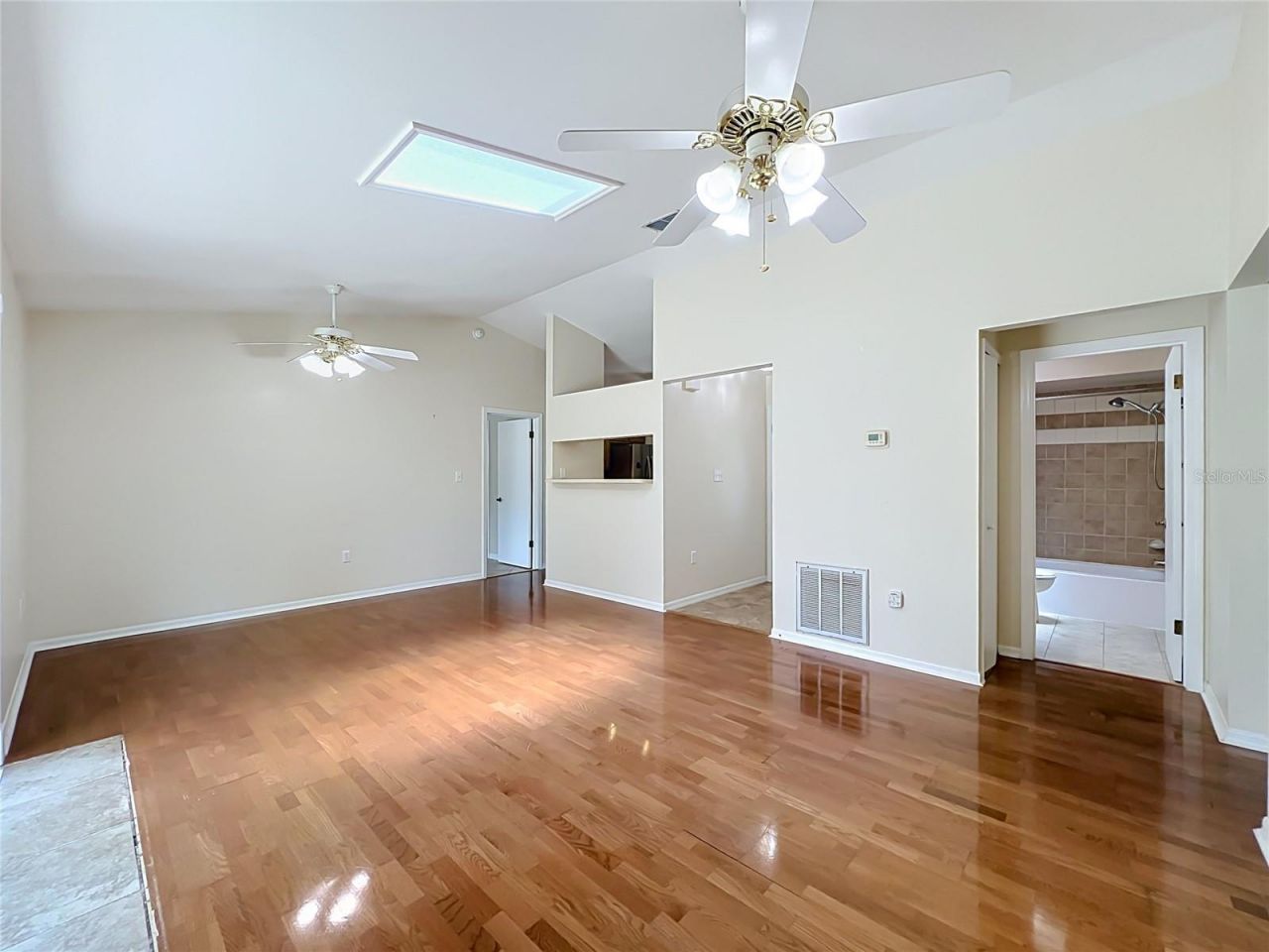2255 Croat Street , Mount Dora, FL 32757 Photo