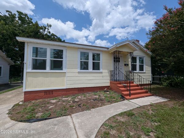 5143 PALMER Avenue, Jacksonville, FL 32210