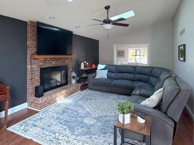 1306 Oakview Drive, Saint Marys, OH 45885 Photo 5